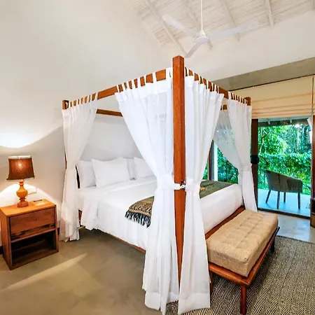 Celestial Hills - Villas & Suites By The Clarks Kandy Exterior photo